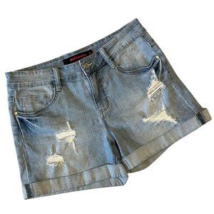 ☀️ EUC Dollhouse Light Wash Distressed Denim Shorts - size: 9 ☀️